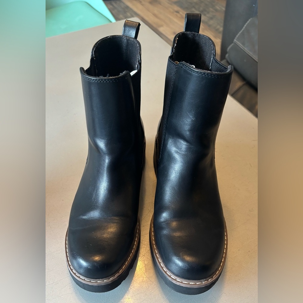 Women’s Black Leather Boots